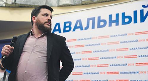 Глава федерального штаба Навального Леонид Волков 20 суток отсидки начал с объявления голодовки. Фото Владимира Смирнова/ТАСС Глава федерального штаба Навального Леонид Волков 20 суток отсидки начал с объявления голодовки. Фото Владимира Смирнова/ТАСС