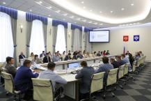 Во время движения кортежа губернатора с улицы Куйбышева исчезли пробки Во время движения кортежа губернатора с улицы Куйбышева исчезли пробки