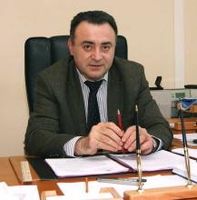 Владимир Килафян, главный налоговик города. Владимир Килафян, главный налоговик города.