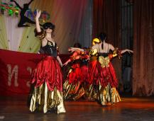 Под счастливой звездой. Так организаторы назвали концерт коллектива современного танца. Под счастливой звездой. Так организаторы назвали концерт коллектива современного танца.