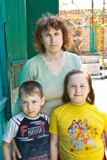 Любовь Матвеева считает, что милиционеры уберегли ее и детей от беды Любовь Матвеева считает, что милиционеры уберегли ее и детей от беды