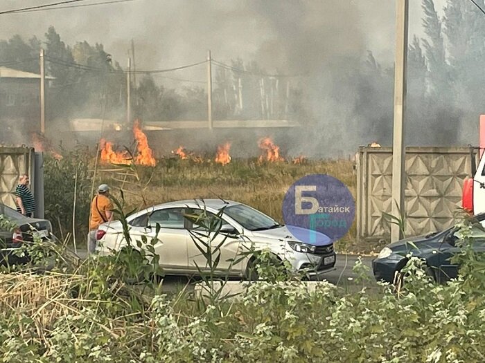 Пожар в батайске сегодня сейчас. Пожар в Батайске сейчас.